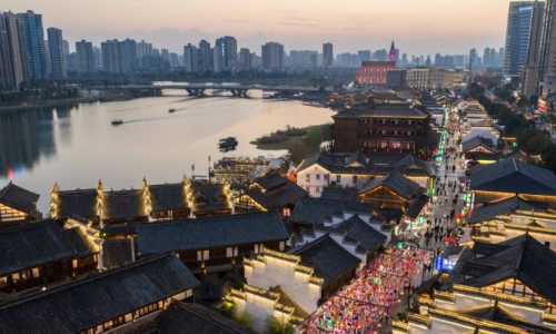 板栗煲鸡怎么搭配材料-板栗煲鸡的效果-专业板栗煲鸡的效果好吗平台-板栗煲鸡的效果怎么样